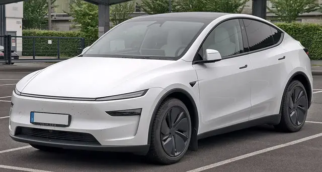Tesla Model Y Long Range